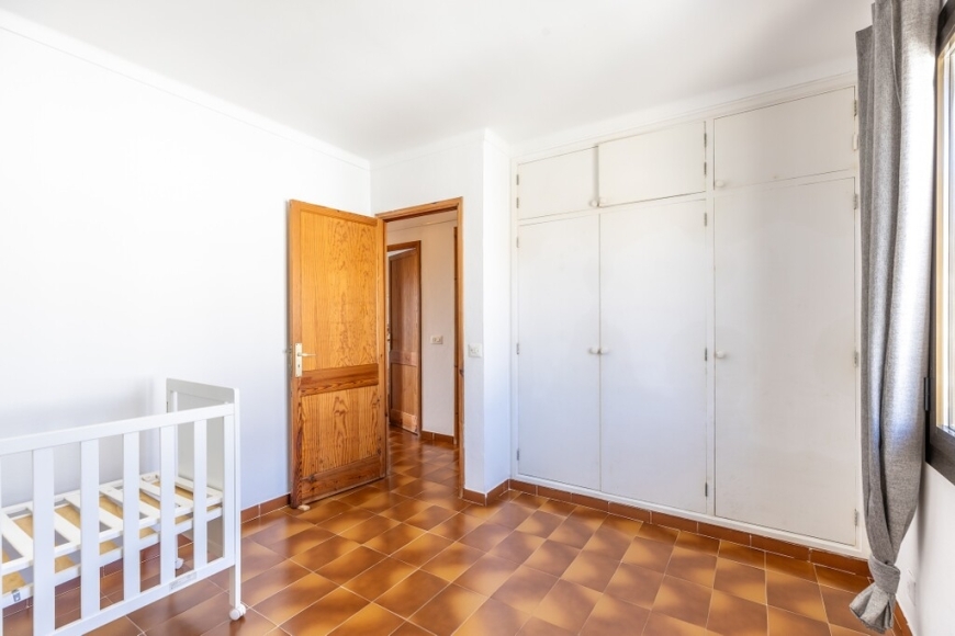 WOHNUNG mit  TERRASSE