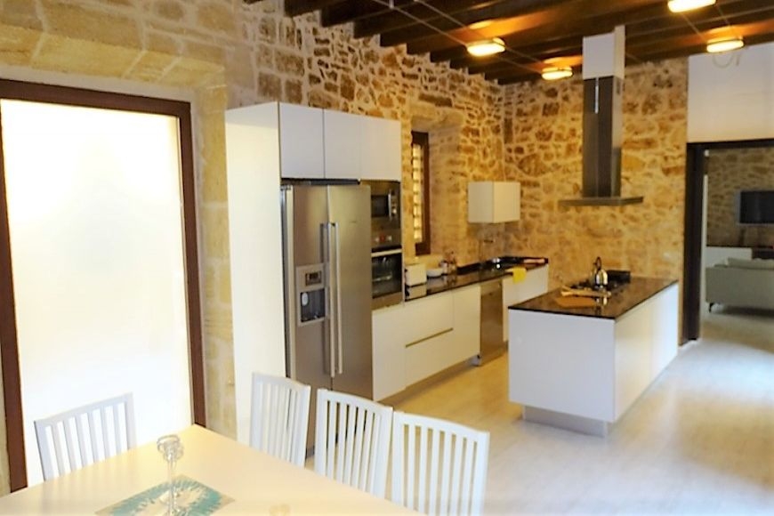CASA EN ALCUDIA