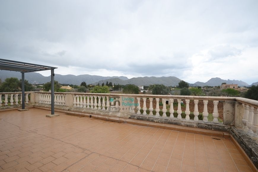 Villa Poley