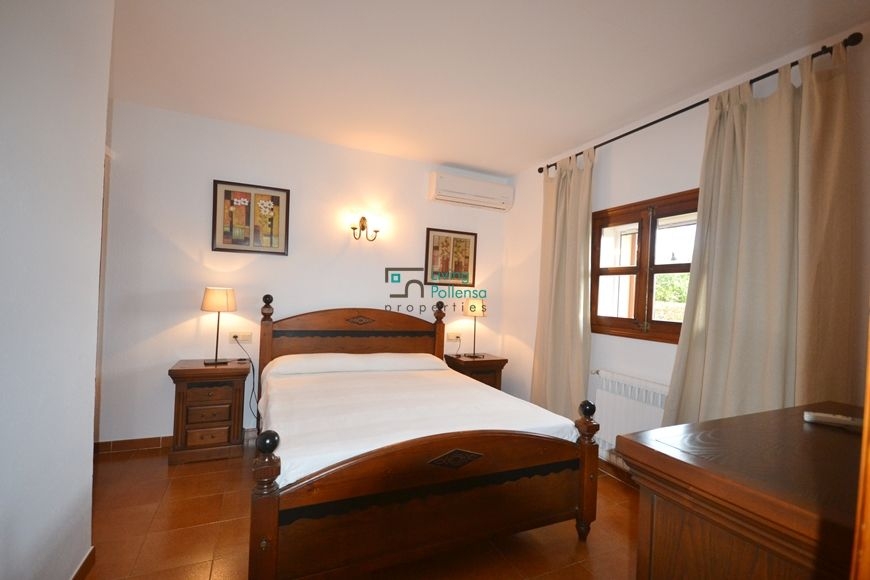 Villa Poley