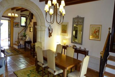 CASA DE PUEBLO, BUGER ,Selva